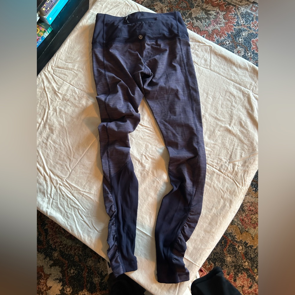 Lululemon Leggings 6 Purple Striped Running Training Activewear Pockets Womens